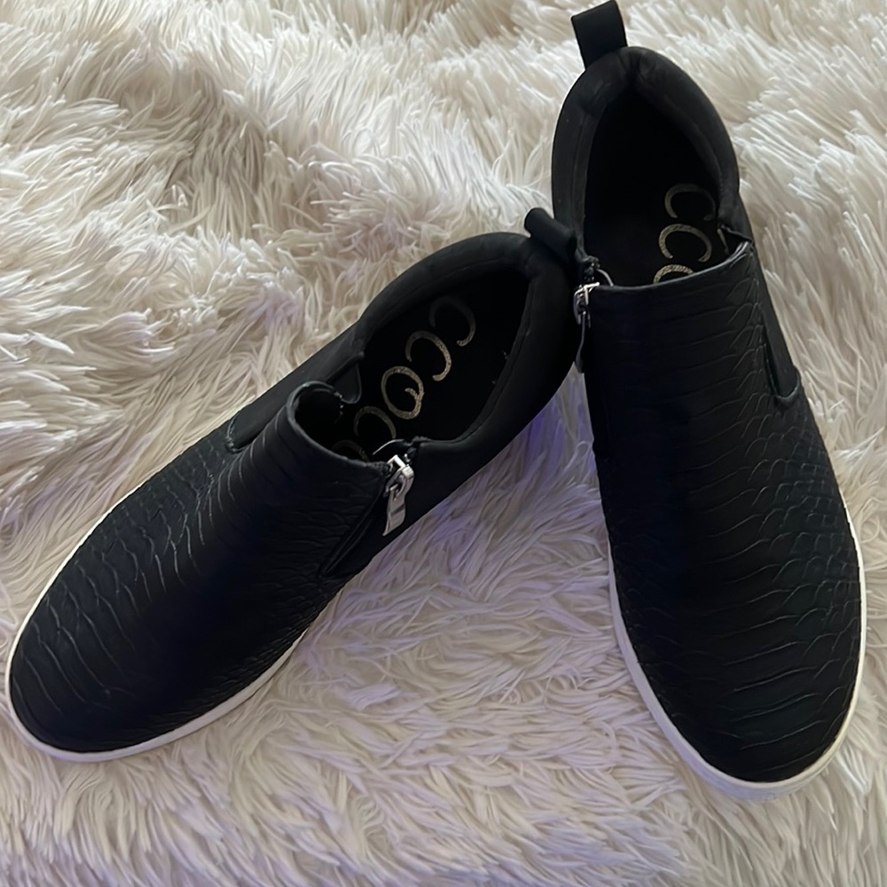 CCOCCI Booties wedges snakeskin look black